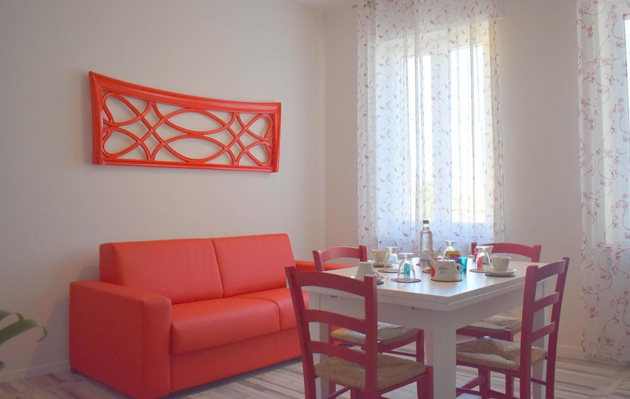 Red & Blu Holiday home