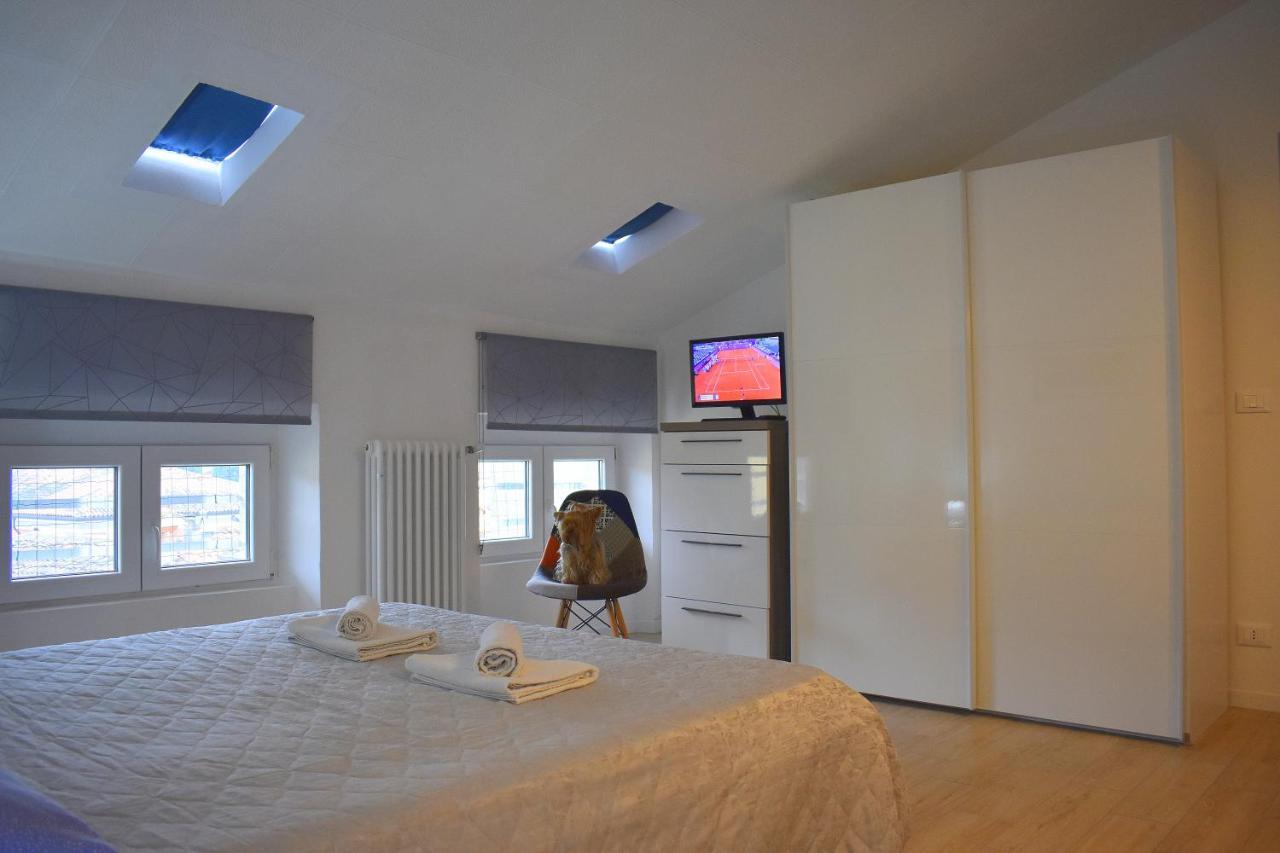 Ferienhaus Red & Blu Desenzano del Garda